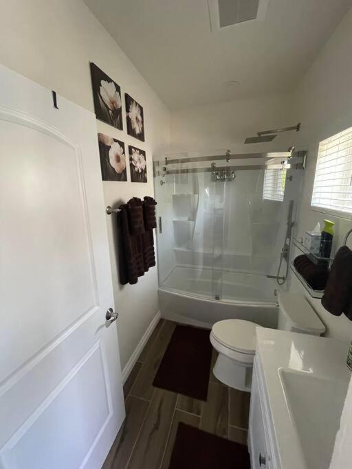 Apartamento Elegant Private With Private Entrance